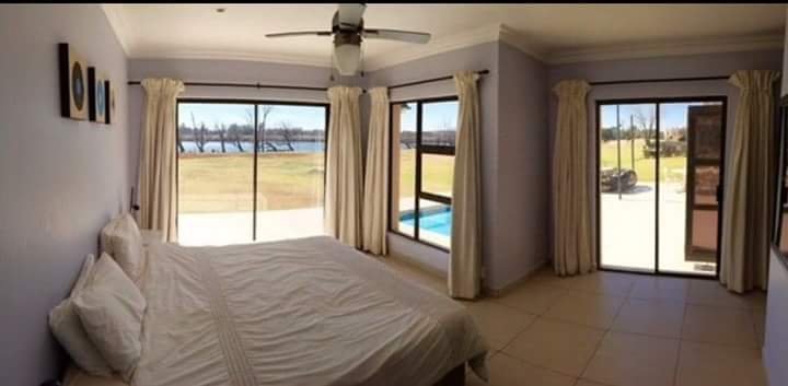 5 Bedroom Property for Sale in Sasolburg Free State